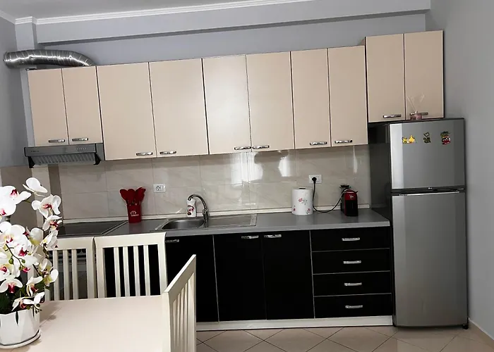 Ajlin\'S Lungomare Apartment
