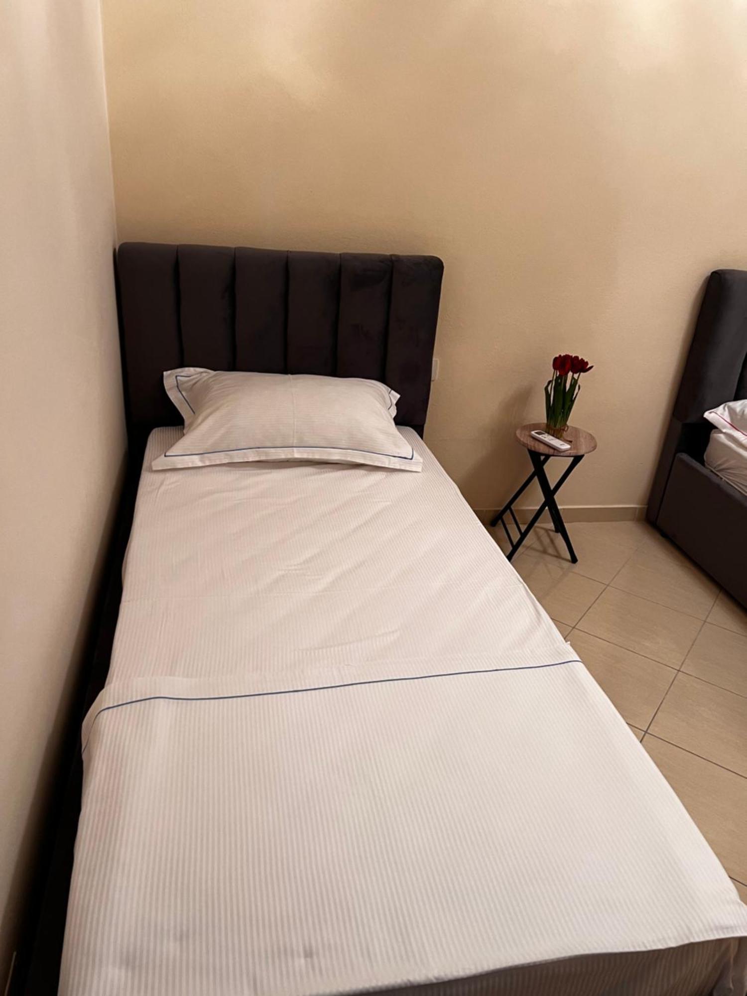 Ajlin's Lungomare Apartament